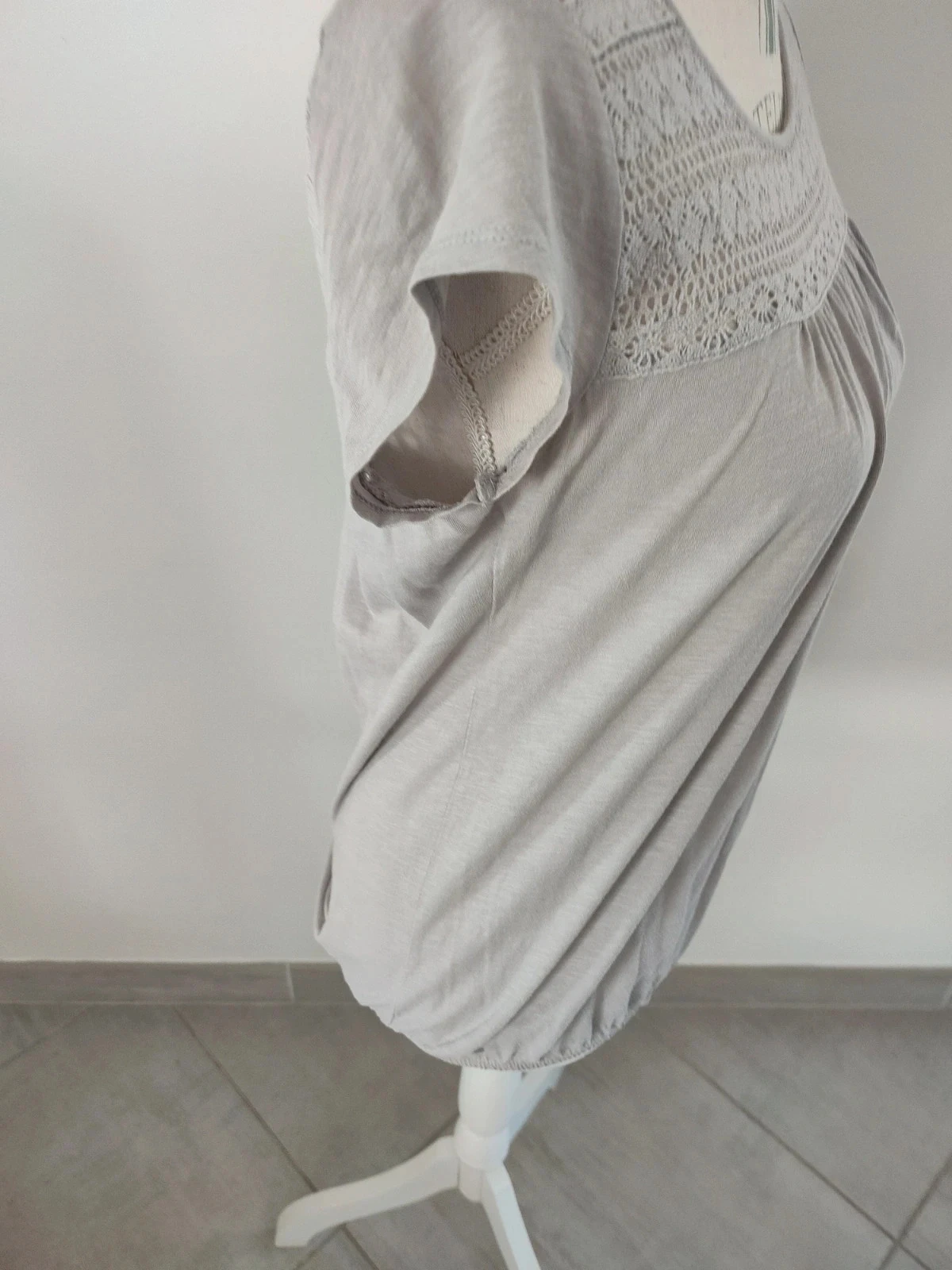 Women's short-sleeved top size 38 – photo 6
